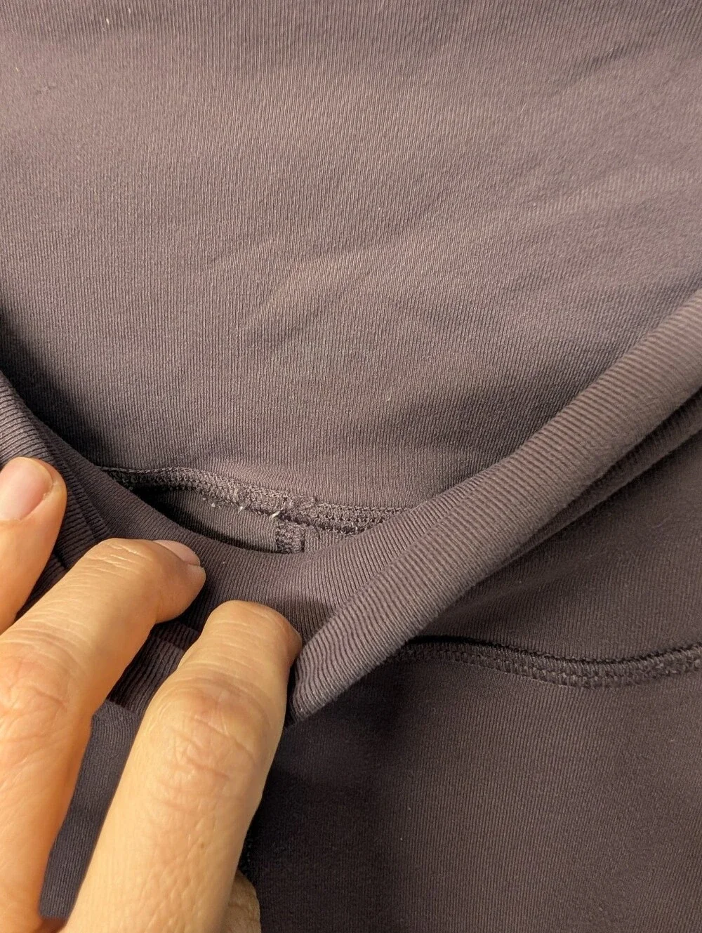 ALO Yoga soft stretchy